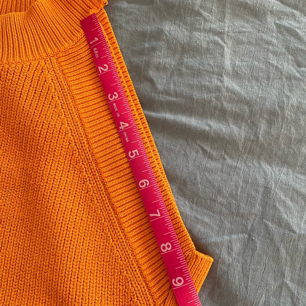Aritzia Wilfred Orris Top View 3